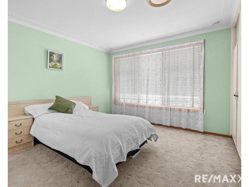 49 Mimosa Road, Bossley Park NSW 2176