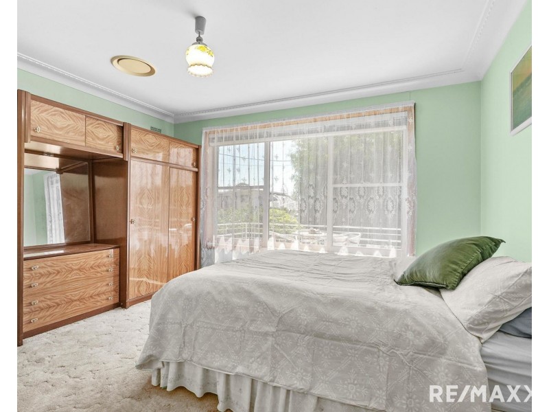 49 Mimosa Road, Bossley Park NSW 2176