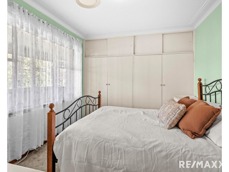 49 Mimosa Road, Bossley Park NSW 2176