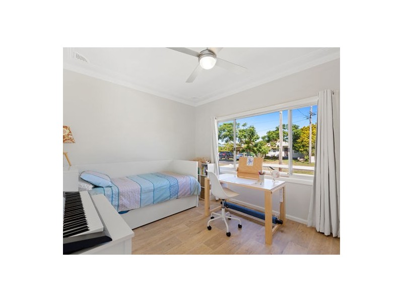 37 Waterloo Avenue, Blackwall NSW 2256