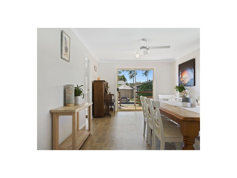 37 Waterloo Avenue, Blackwall NSW 2256