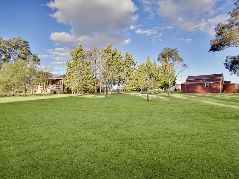 178 Willeroo Drive, Windsor Downs NSW 2756