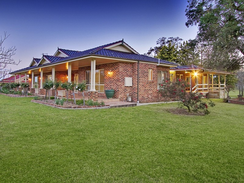 178 Willeroo Drive, Windsor Downs NSW 2756