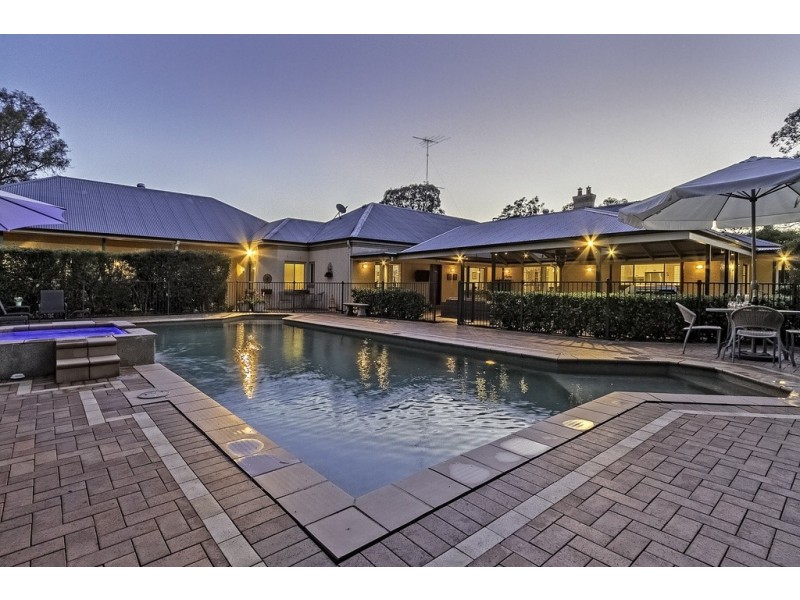 35 Wavehill Avenue, Windsor Downs NSW 2756