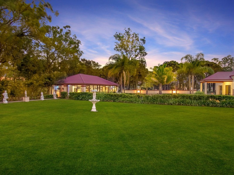 12 Wingadee Place, Windsor Downs NSW 2756