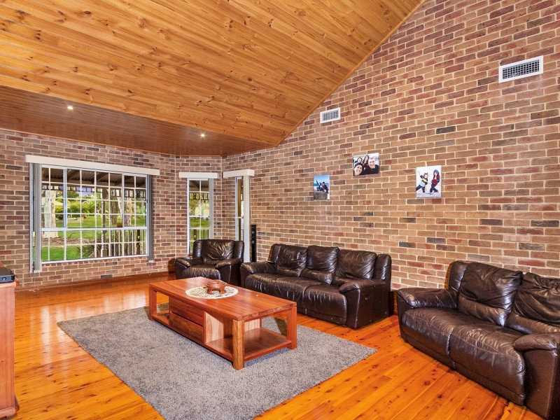 12 Wingadee Place, Windsor Downs NSW 2756
