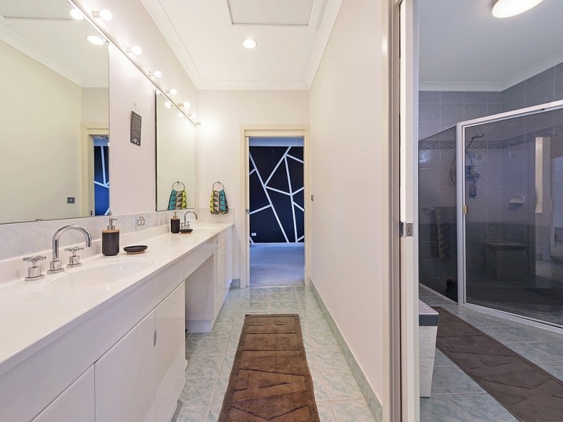 88 Willeroo Drive, Windsor Downs NSW 2756