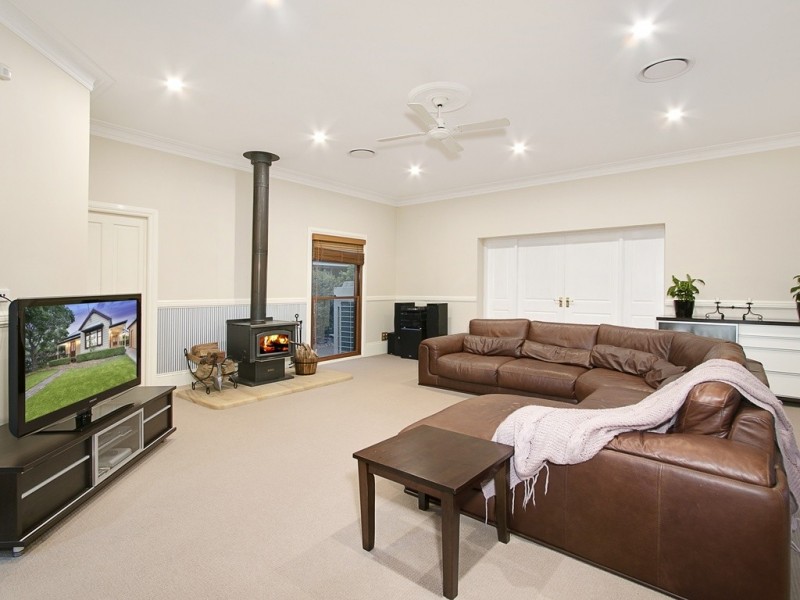 27 Hawkesbury Street, Pitt Town NSW 2756