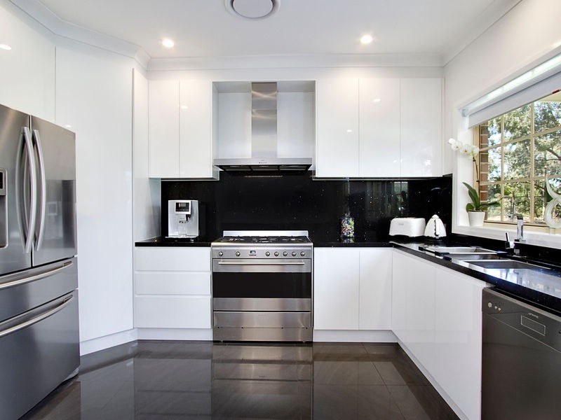 2 Nutwood Lane, Windsor Downs NSW 2756