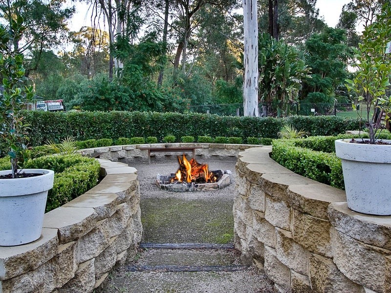 2 Nutwood Lane, Windsor Downs NSW 2756