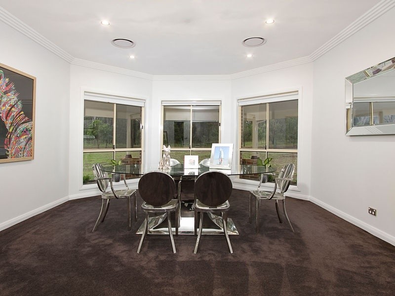 2 Nutwood Lane, Windsor Downs NSW 2756