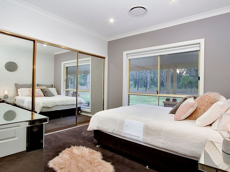 2 Nutwood Lane, Windsor Downs NSW 2756