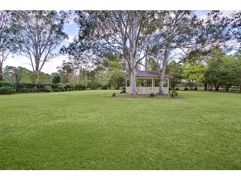 2 Fitzroy Lane, Windsor Downs NSW 2756