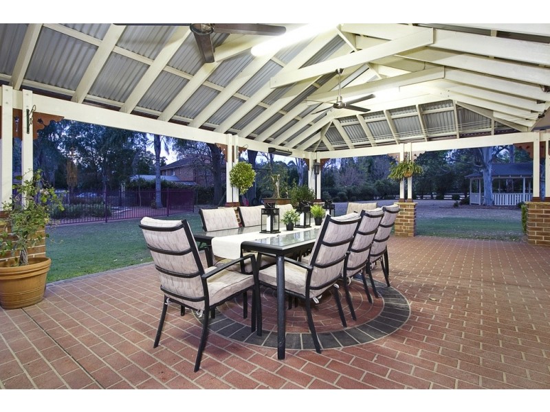 2 Fitzroy Lane, Windsor Downs NSW 2756