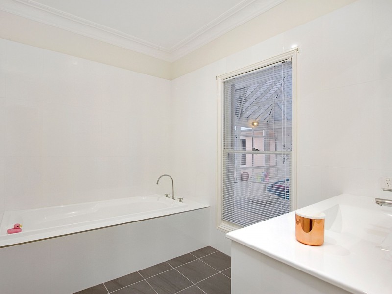 29 Sanctuary Drive, Windsor Downs NSW 2756