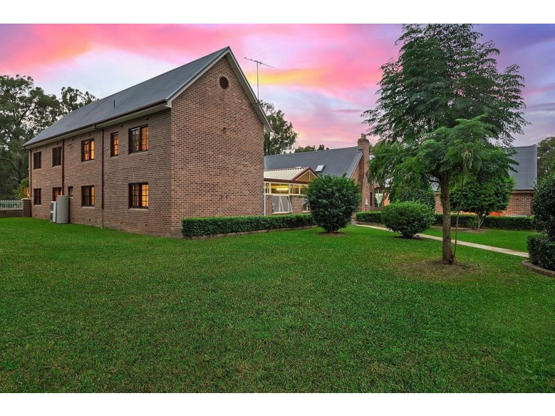 72 Sanctuary Drive, Windsor Downs NSW 2756