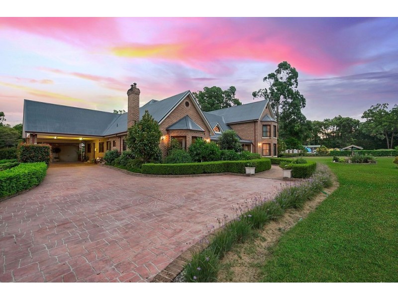 72 Sanctuary Drive, Windsor Downs NSW 2756