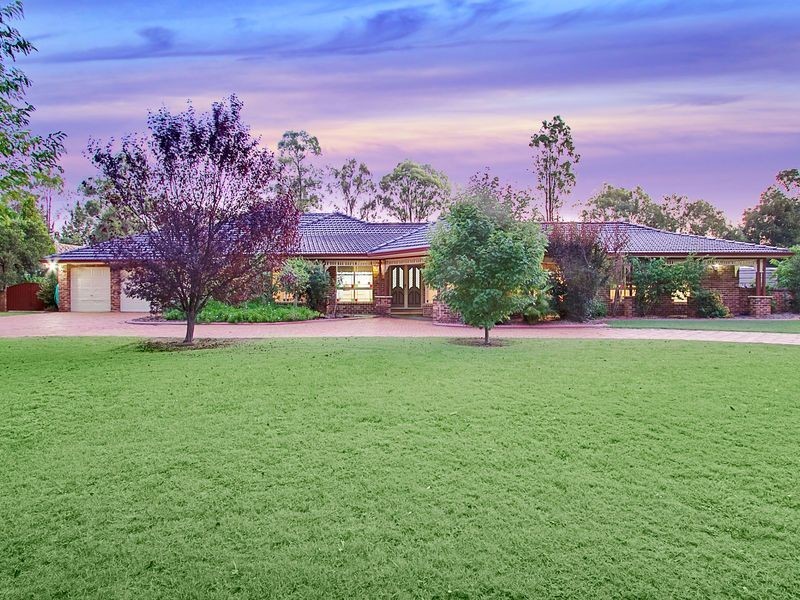 32 Barkly Drive, Windsor Downs NSW 2756