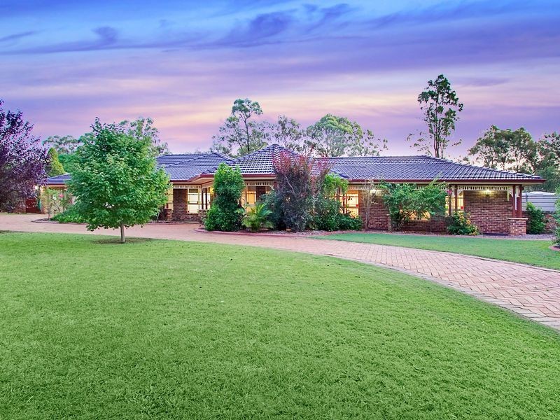32 Barkly Drive, Windsor Downs NSW 2756