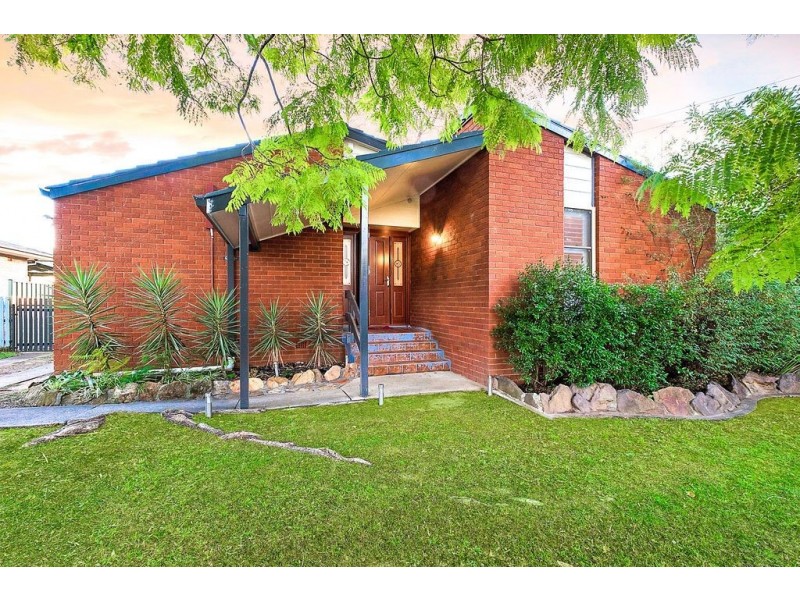 19 Town Street, Richmond NSW 2753