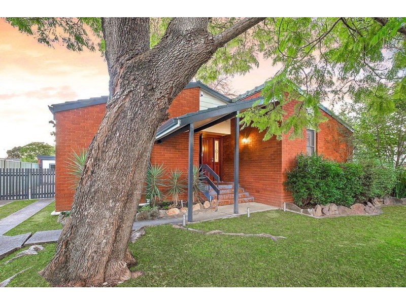 19 Town Street, Richmond NSW 2753