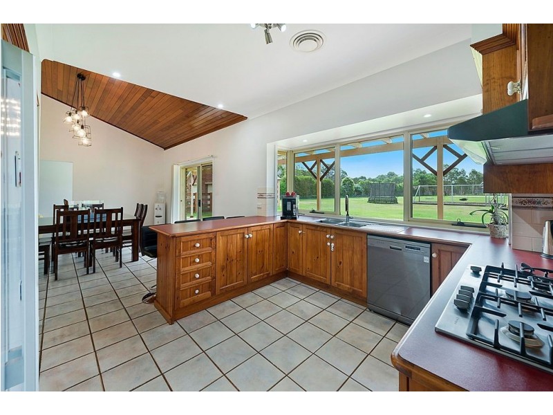 24 Wingadee Place, Windsor Downs NSW 2756