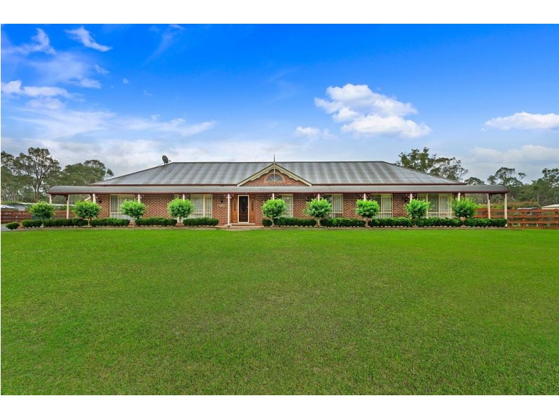 24 Wingadee Place, Windsor Downs NSW 2756