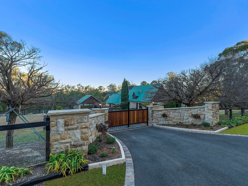 10 Bennelong Place, East Kurrajong NSW 2758