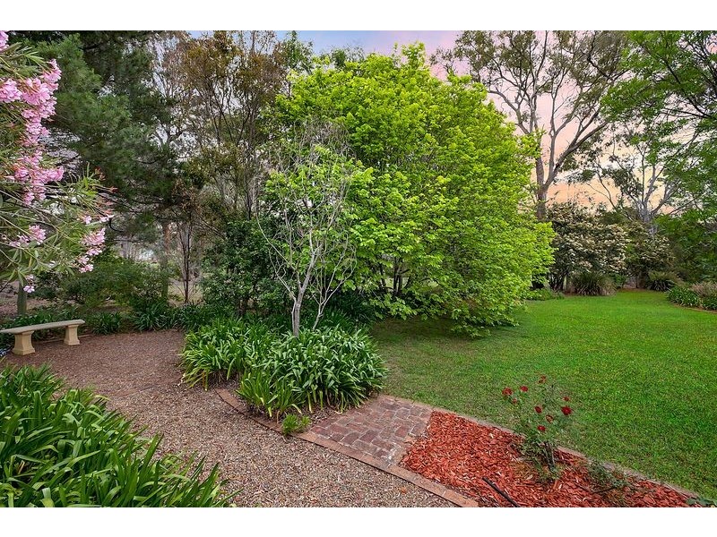63 Wavehill Avenue, Windsor Downs NSW 2756