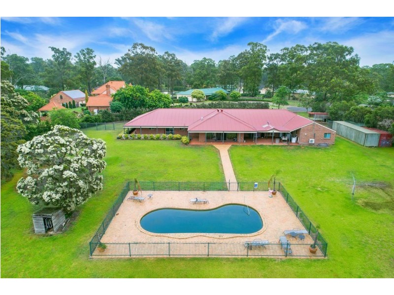 9 Avon Place, Windsor Downs NSW 2756