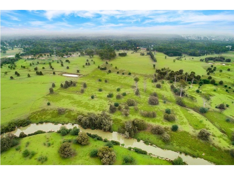 9 Avon Place, Windsor Downs NSW 2756