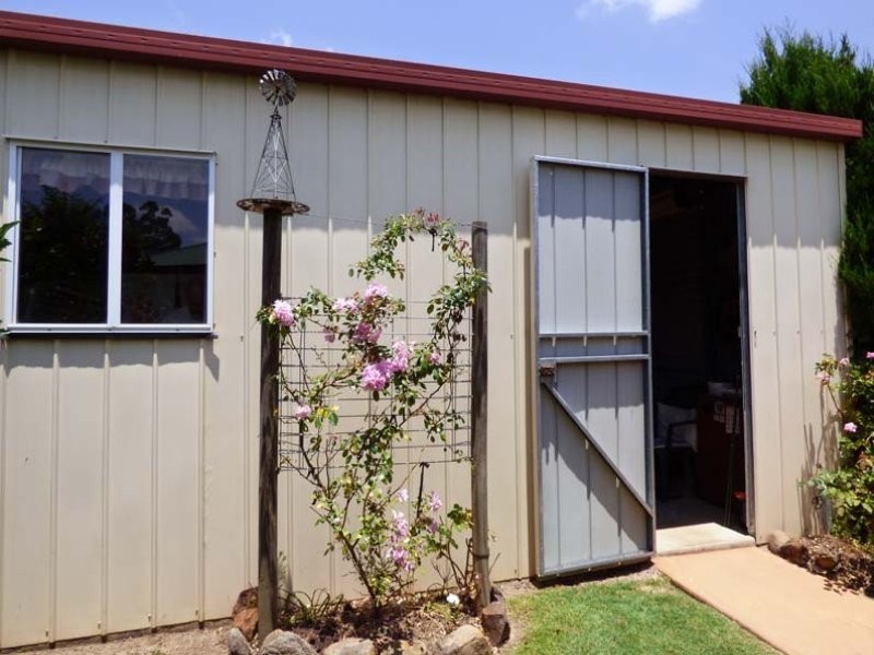 1 Lee Court, Crows Nest QLD 4355