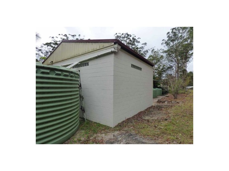 14 Pinnell Rd, Crows Nest QLD 4355