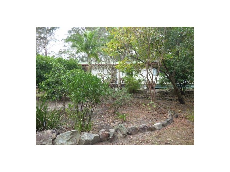 14 Pinnell Rd, Crows Nest QLD 4355
