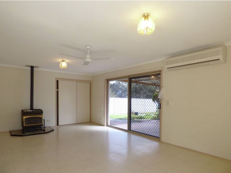 61 Emu Creek Rd, Crows Nest QLD 4355