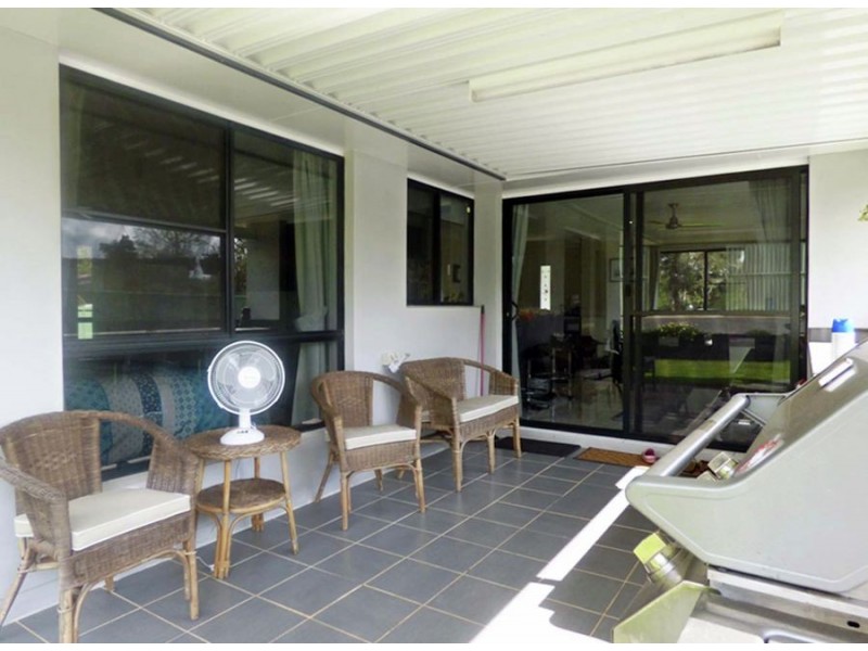 1 Park Lane, Crows Nest QLD 4355
