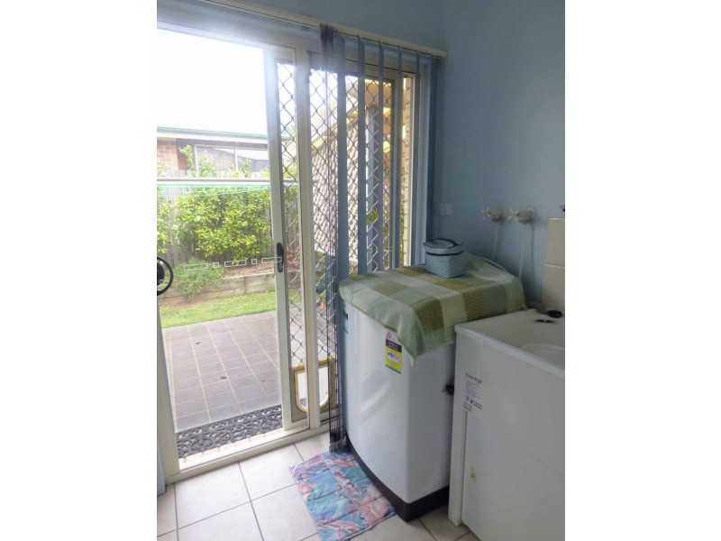 6 Parkland DR, Crows Nest QLD 4355