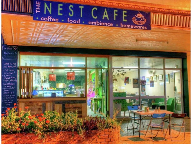 Shop 2&3 Charlotte St., Crows Nest QLD 4355