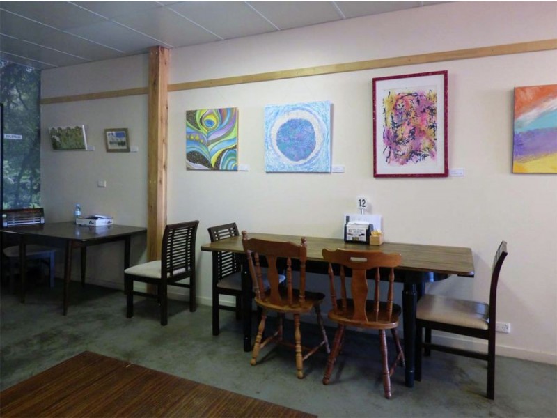 Shop 2&3 Charlotte St., Crows Nest QLD 4355