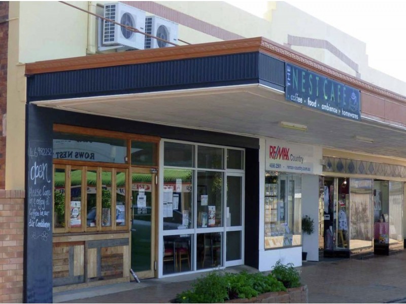 Shop 2&3 Charlotte St., Crows Nest QLD 4355