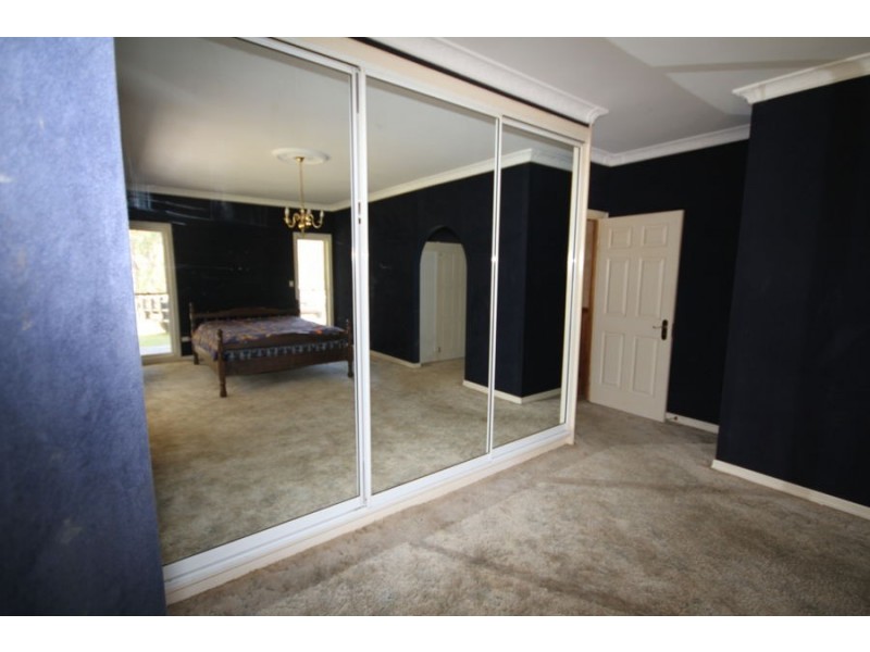 420 Back Creek Rd, Crows Nest QLD 4355