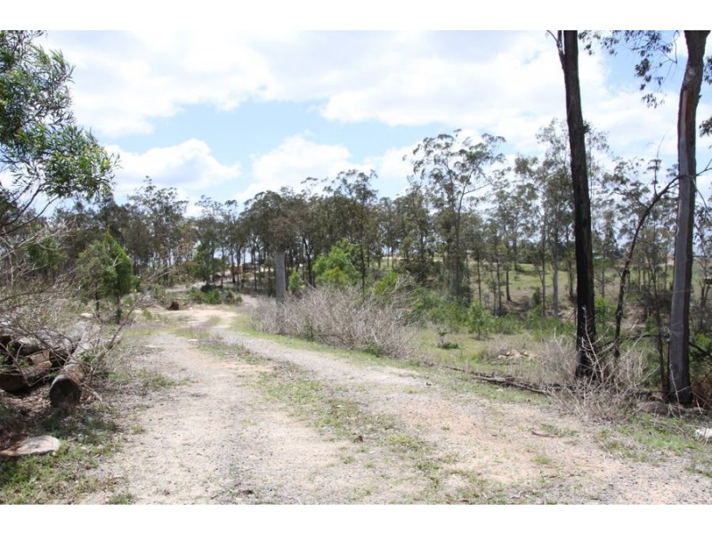 39 Sebastapool Road, Crows Nest QLD 4355