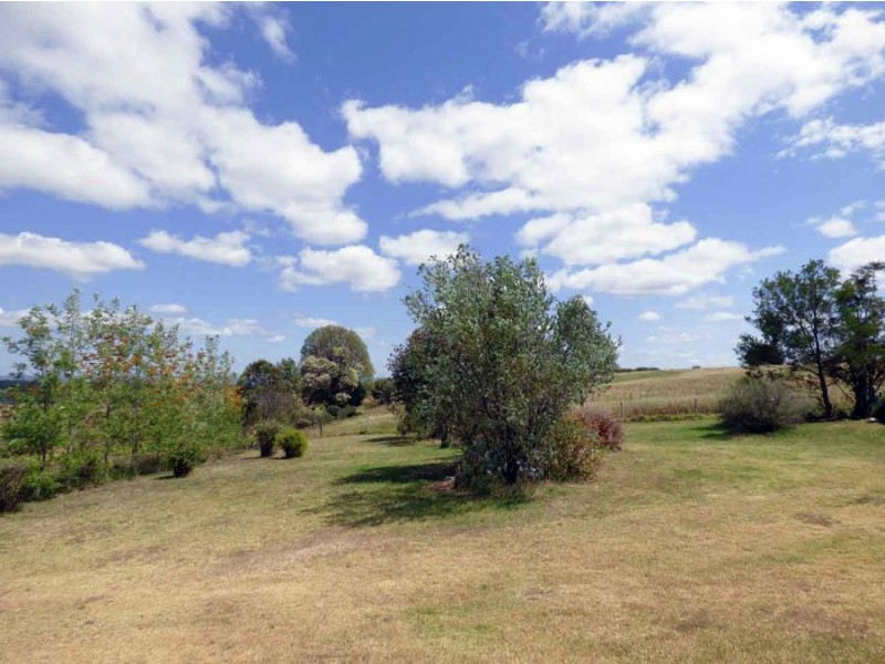 616 Jone’s Gully, Crows Nest QLD 4355