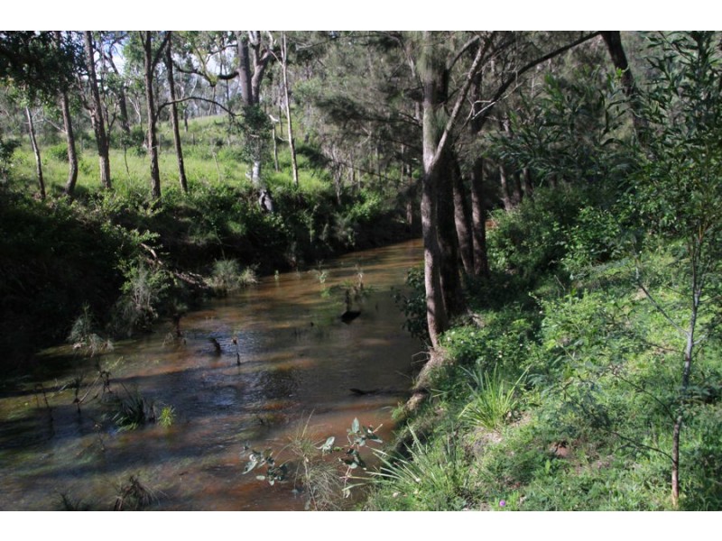 100 Fitch Road, Crows Nest QLD 4355