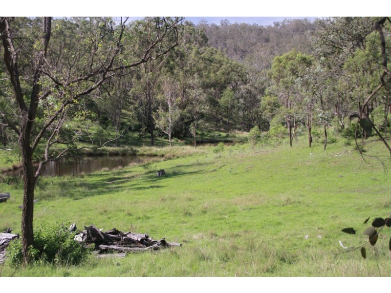 100 Fitch Road, Crows Nest QLD 4355