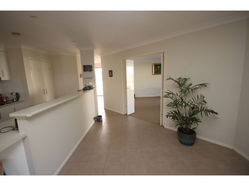 3 Lewis Street, Crows Nest QLD 4355