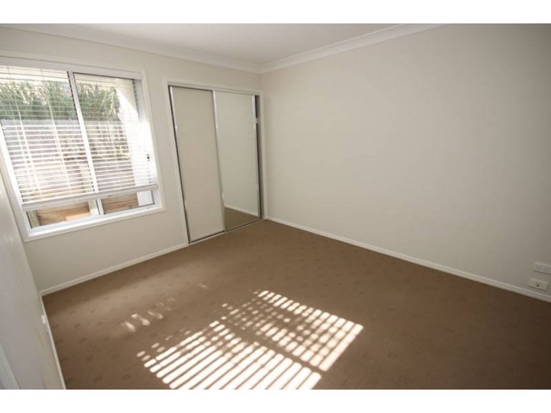 3 Lewis Street, Crows Nest QLD 4355