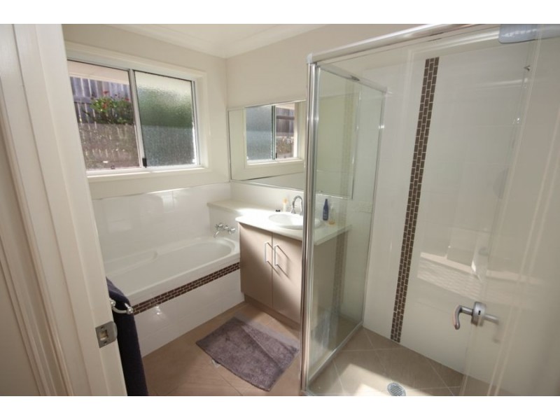 3 Lewis Street, Crows Nest QLD 4355