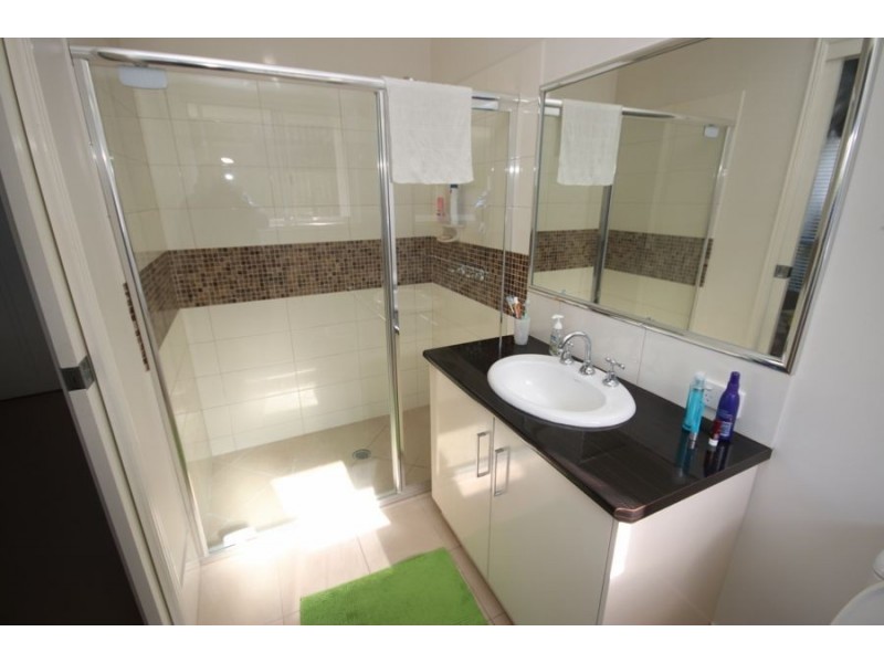 3 Lewis Street, Crows Nest QLD 4355