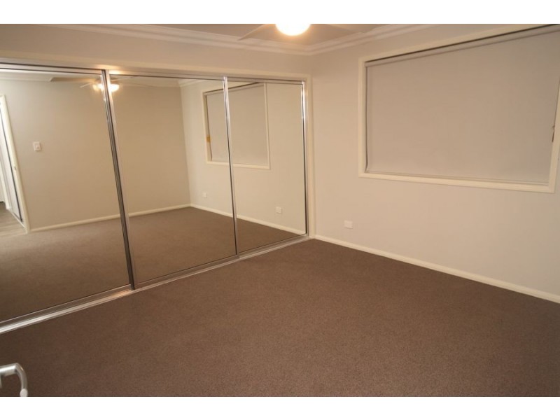 1A Gleeson Street, Crows Nest QLD 4355